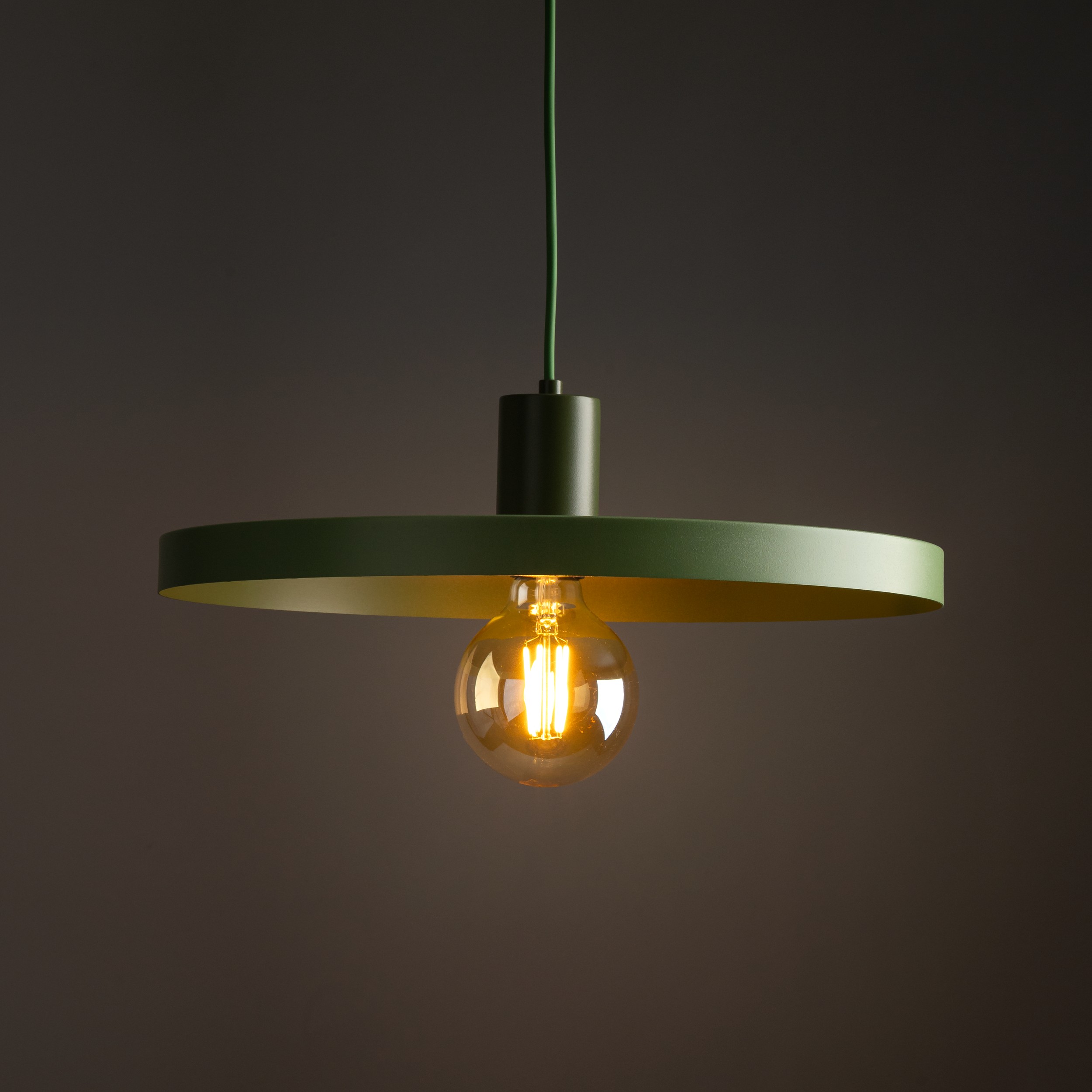 Lampă Suspendată Sila Verde Peapod 1Xe27 400