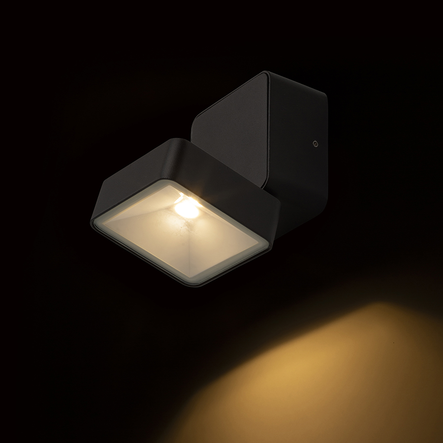 FLAVIO SQ montat pe suprafață negru 230V LED 6W 110° IP54 3000K